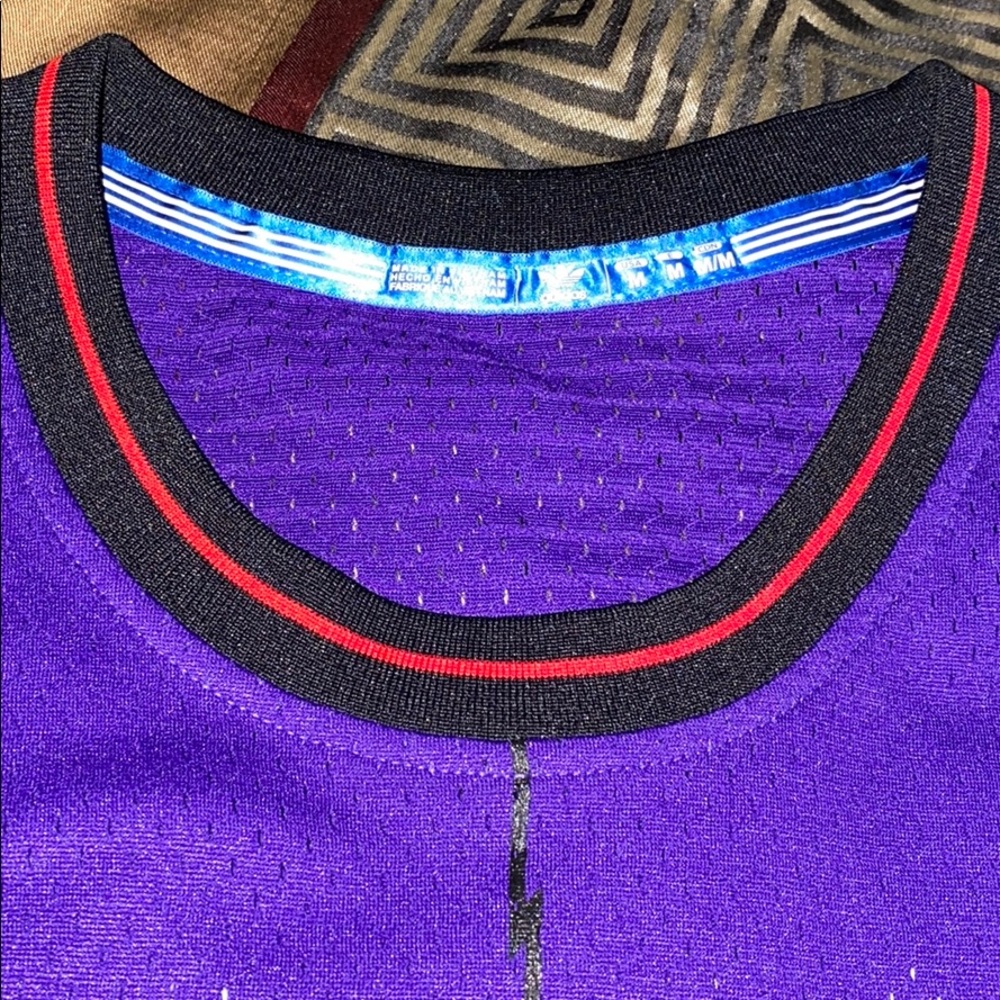 Jersey - Picture 3 of 5